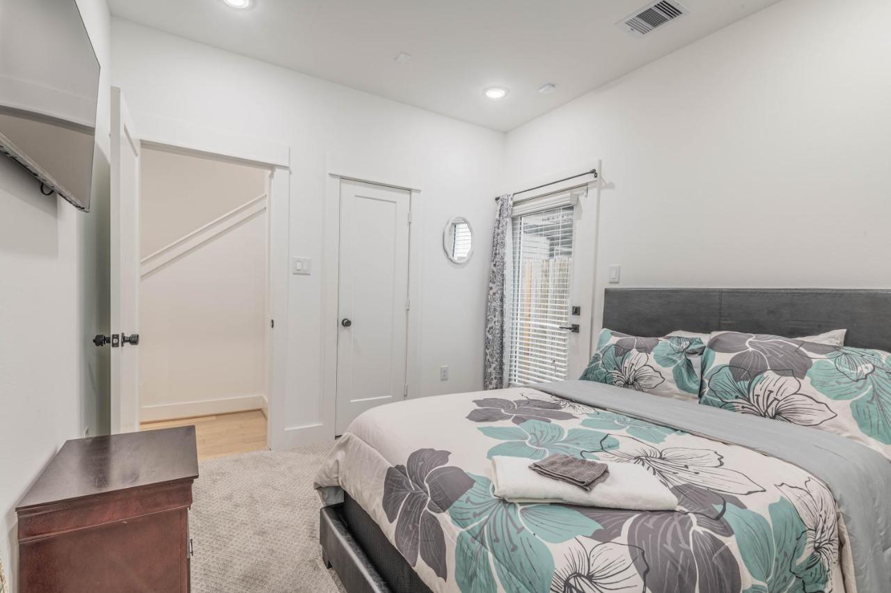 Cozy Duplex Mins To Dt/ Mctr, Free Wi-Fi/ Parking Βίλα Χιούστον Εξωτερικό φωτογραφία