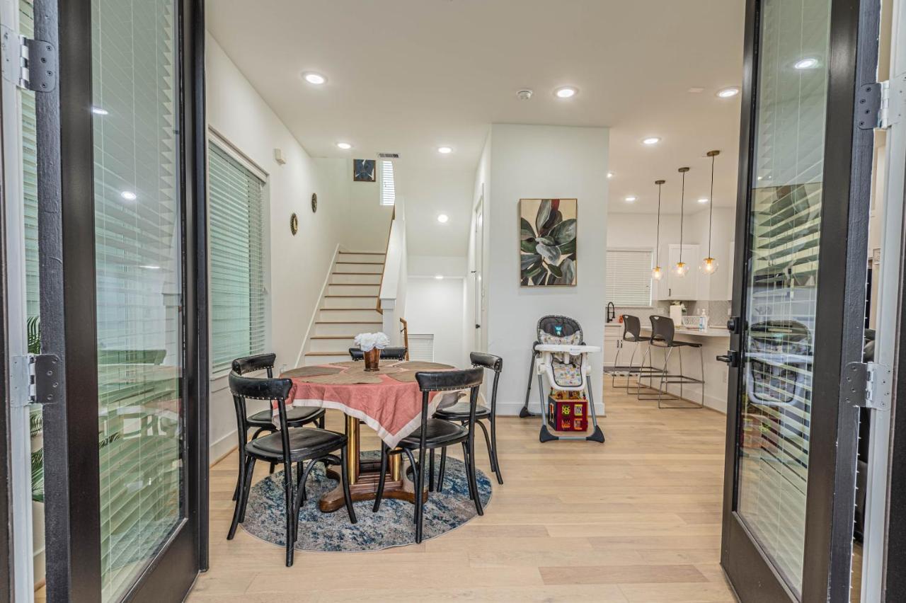 Cozy Duplex Mins To Dt/ Mctr, Free Wi-Fi/ Parking Βίλα Χιούστον Εξωτερικό φωτογραφία