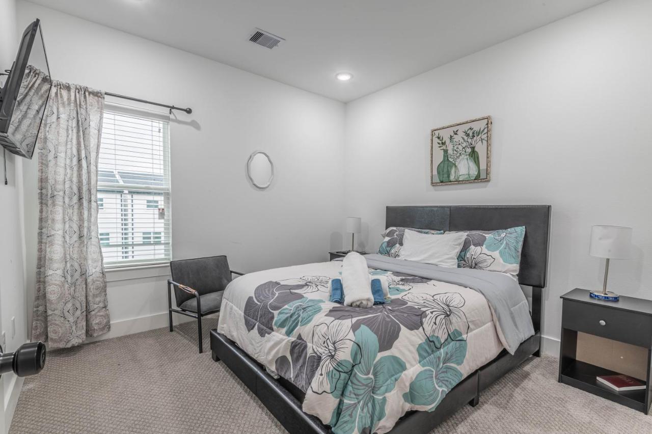 Cozy Duplex Mins To Dt/ Mctr, Free Wi-Fi/ Parking Βίλα Χιούστον Εξωτερικό φωτογραφία